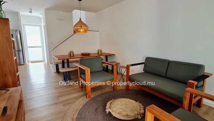 Modern 3 bedroom duplex in Tamarin